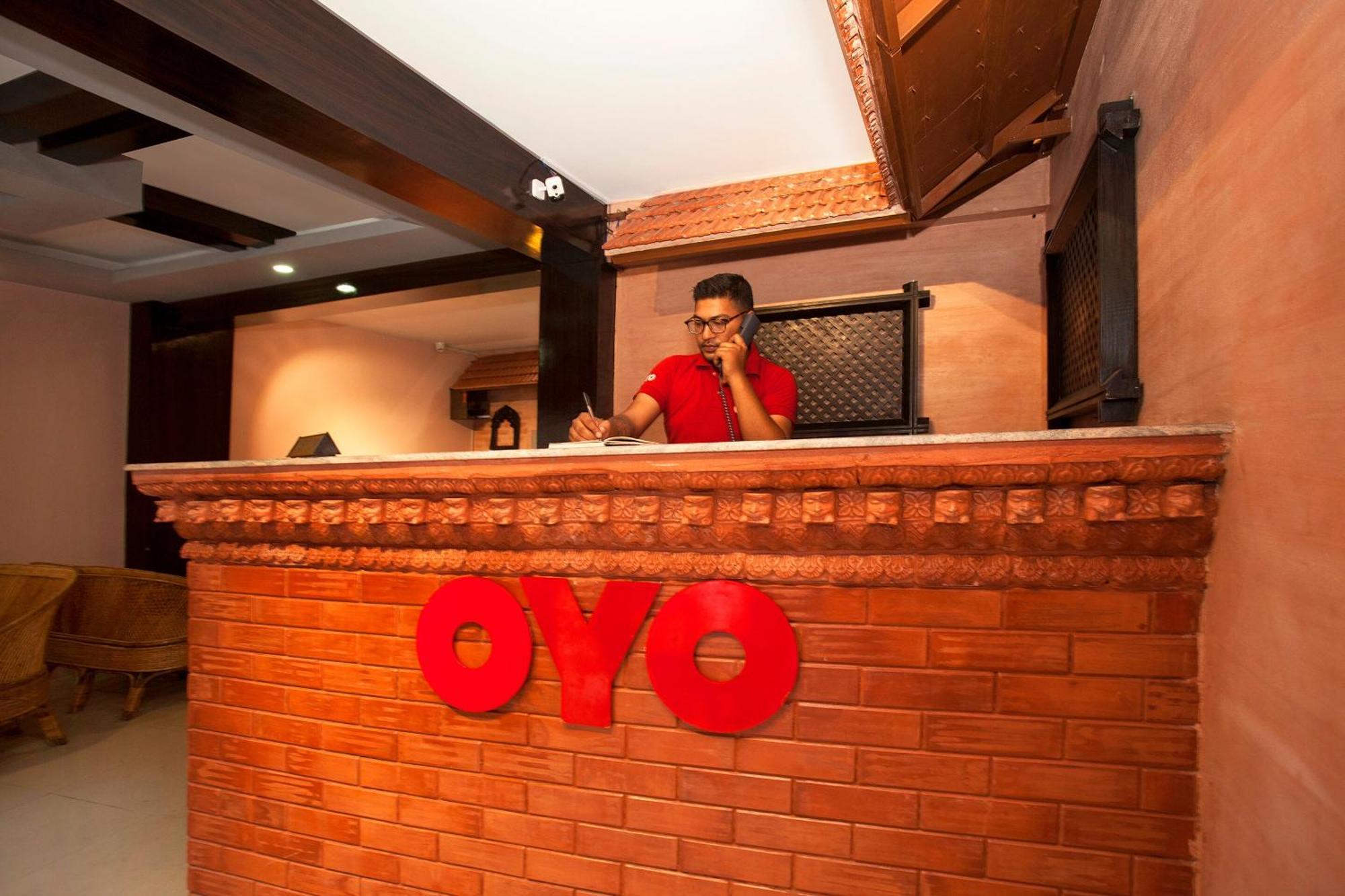 Oyo 587 Hotel Tradition Inn Catmandu Exterior foto